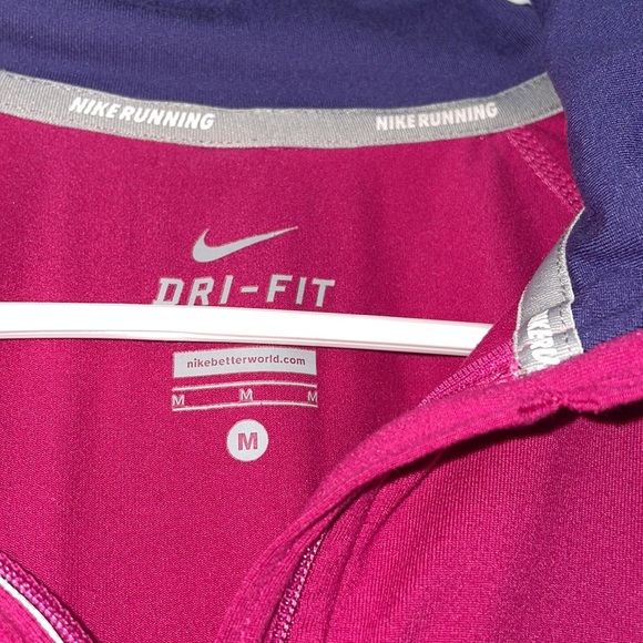 Size M Women’s Nike Pink and Purple Quarter Zip Jacket - Picture 3 of 5
